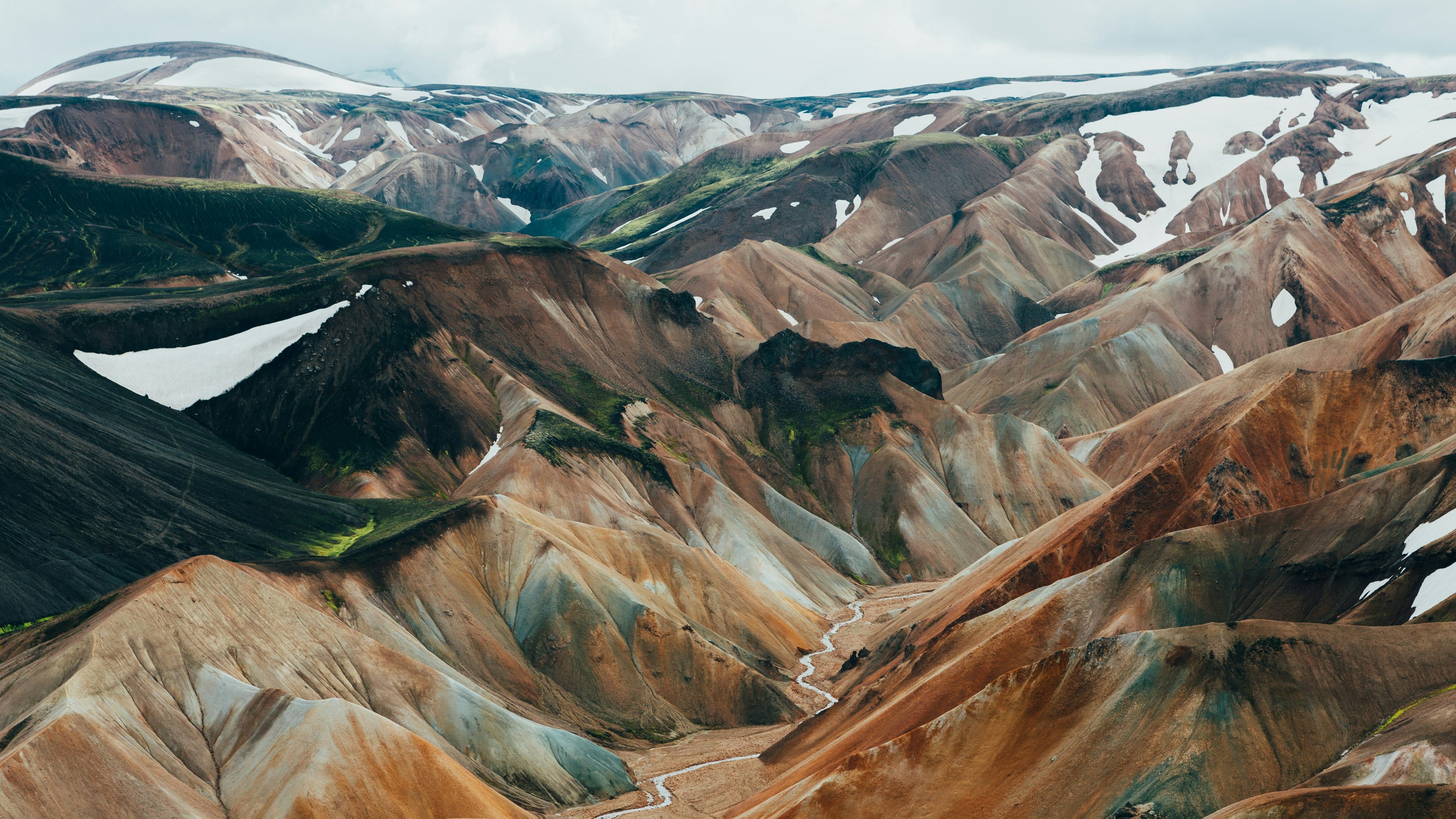 A image that shows a mountain range from above